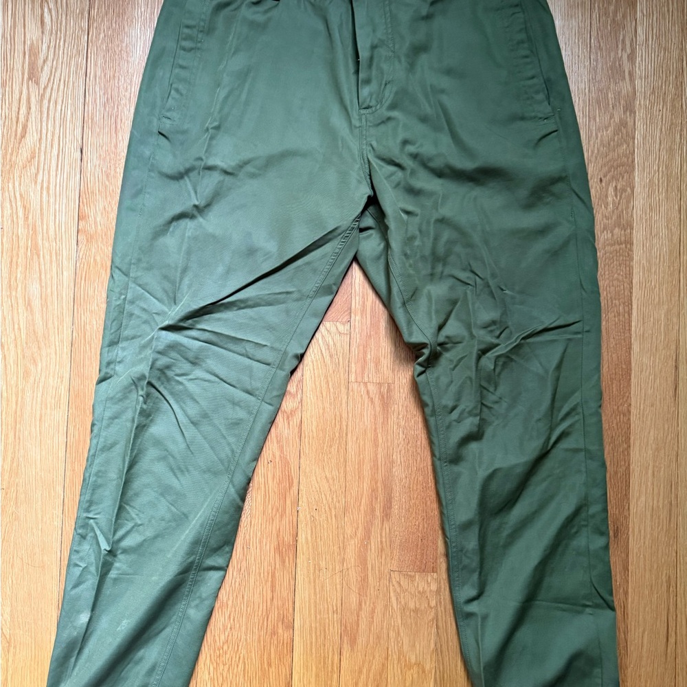 Men's Lululemon Green Performance Joggers - 34 waist